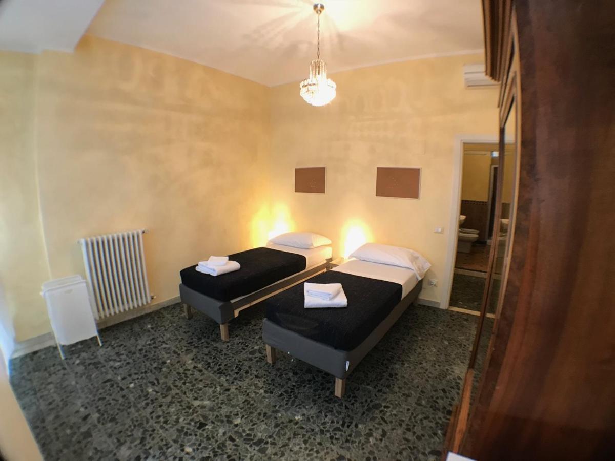 Ponte Vecchio 4 Bedrooms Florence Exterior photo