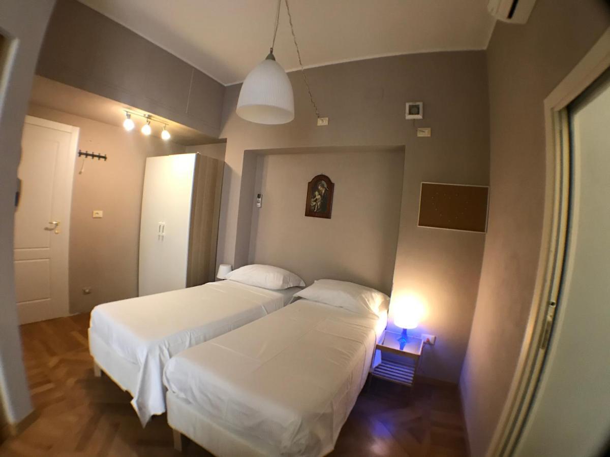 Ponte Vecchio 4 Bedrooms Florence Exterior photo